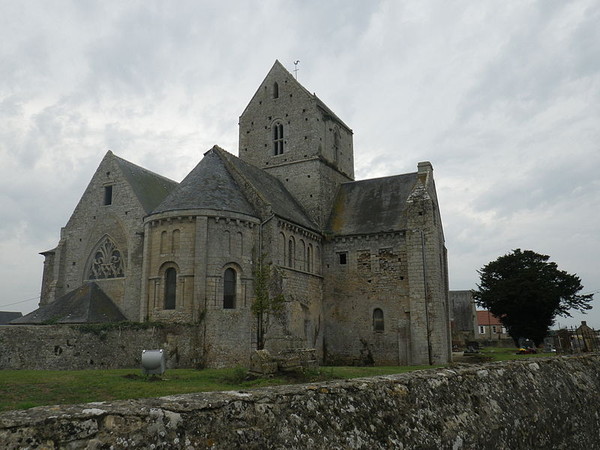  Abbaye des Deux-Jumeaux - France