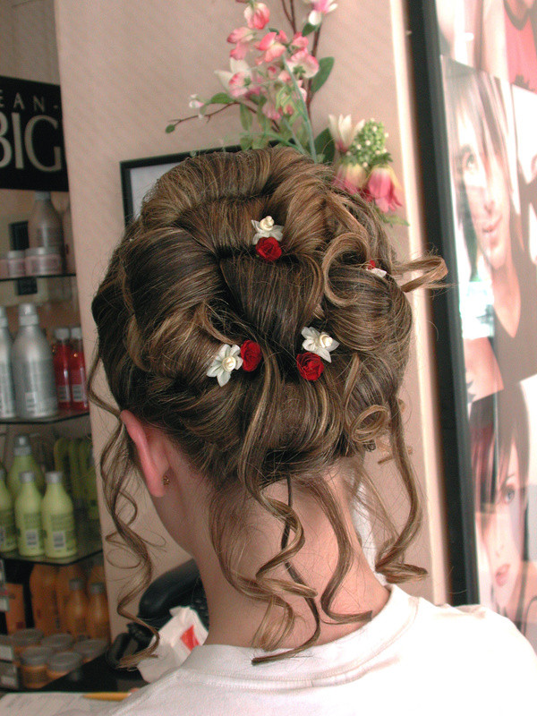 Coiffe et coiffure de mariée