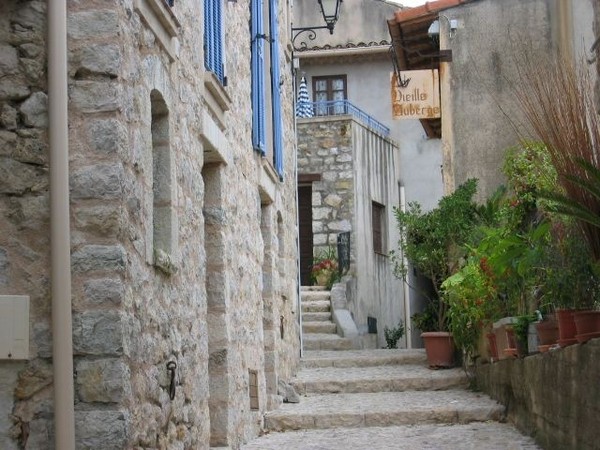 Beau village de Sainte Agnés