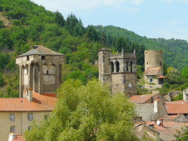 Beau village de Blesle