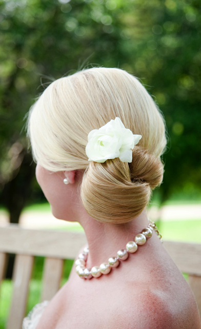 Coiffe et coiffure de mariée