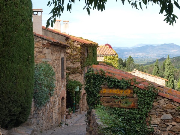 Beau village de Castelnou