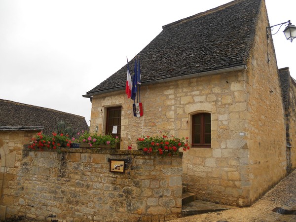 Beau village de Saint-Amand-de-Coly