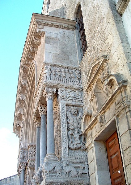 Basilique Saint-Trophime d'Arles