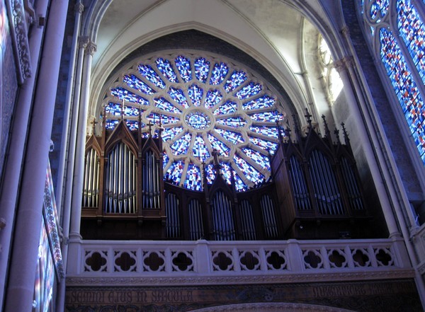 Basilique Notre-Dame de l'Espérance de  Pontmain