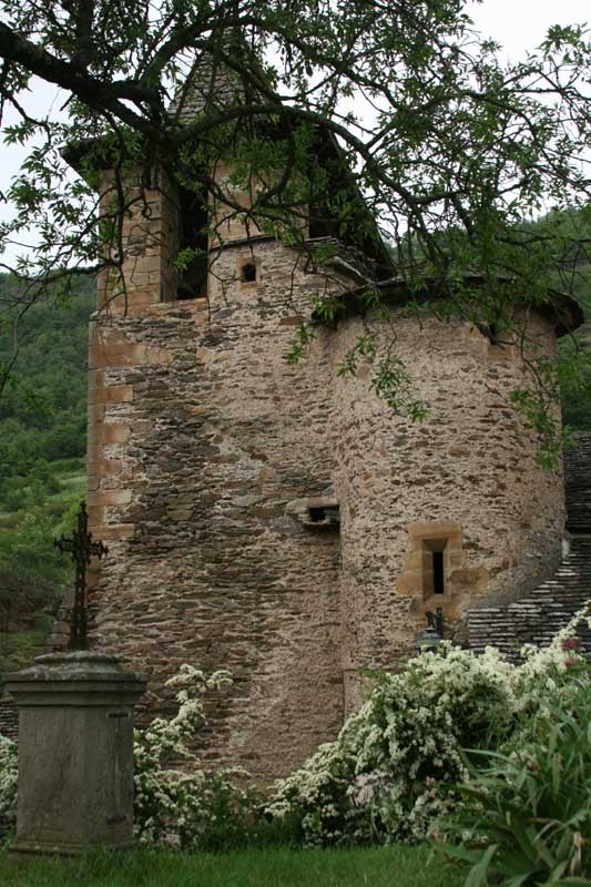 Beau village de Brousse le Château