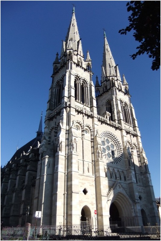Cathédrale Notre-Dame-de-l'Annonciation de Moulins