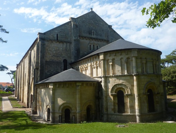 Basilique Notre-Dame-de-la-fin-des-Terres - Bordeaux