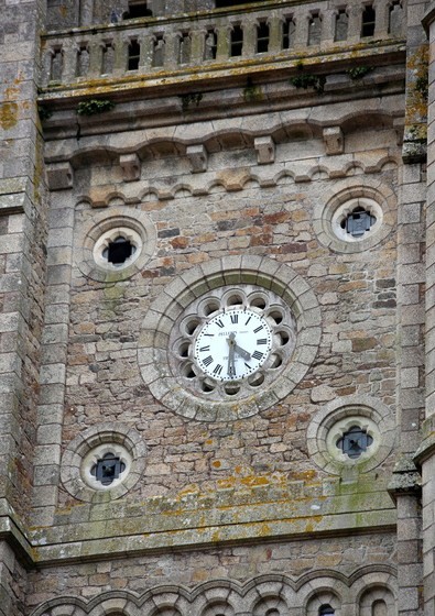 Basilique Saint-Louis-Marie-Grignon-de-Montfort