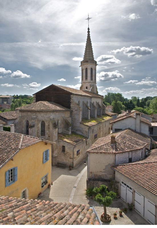 Beau village de Sarrant