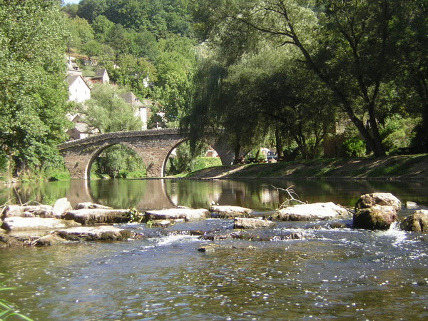 Beau village de Peyre