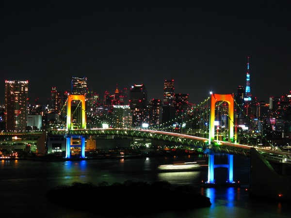 Le Rainbow Bridge -Japon
