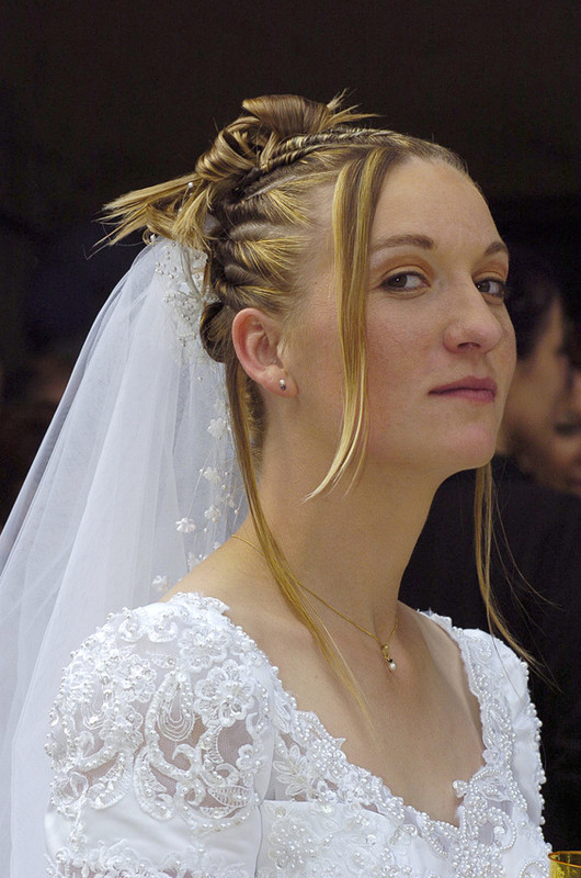 Coiffe et coiffure de mariée