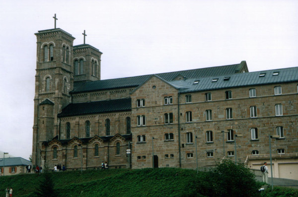 Basilique Notre-Dame-de la Salette