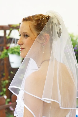 Coiffe et coiffure de mariée