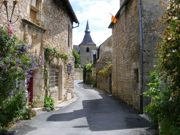 Beau village de Turenne