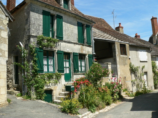 Beau village de Angles-sur-l'Anglin