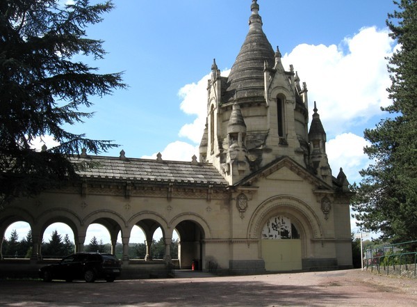 Basilique Sainte-Thérèse de Lisieux