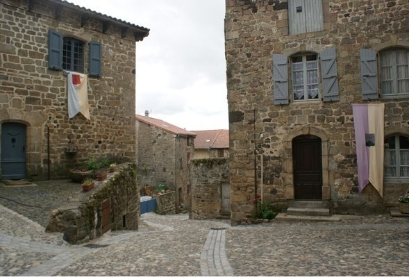 Beau village de Pradelles