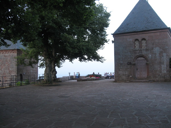 Le  Mont Sainte Odile - Pélerinage 2012