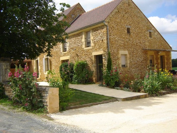 Beau village de Saint-Amand-de-Coly