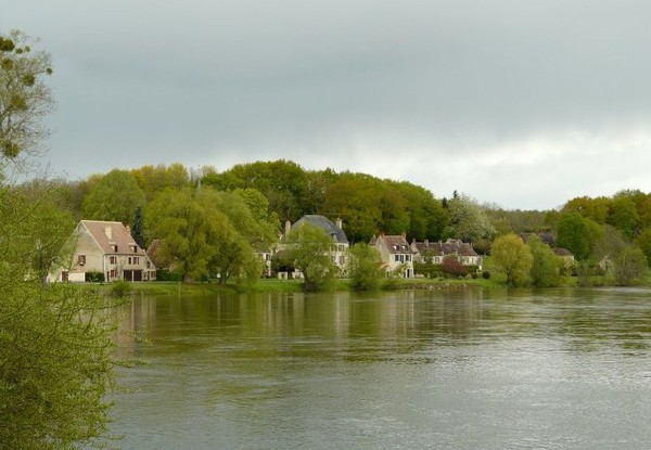 Beau village d'Apremont-sur-Allier