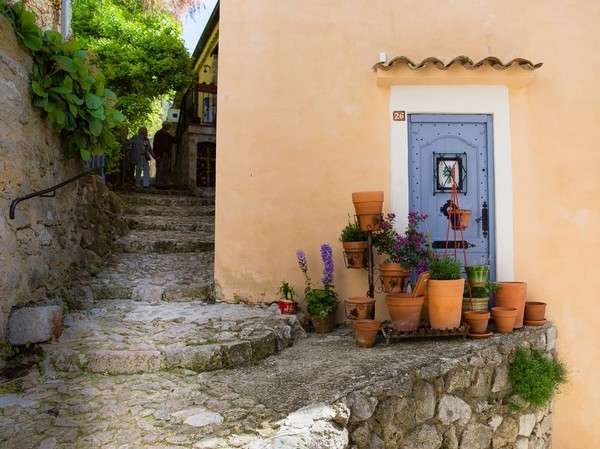 Beau village de Sainte Agnés