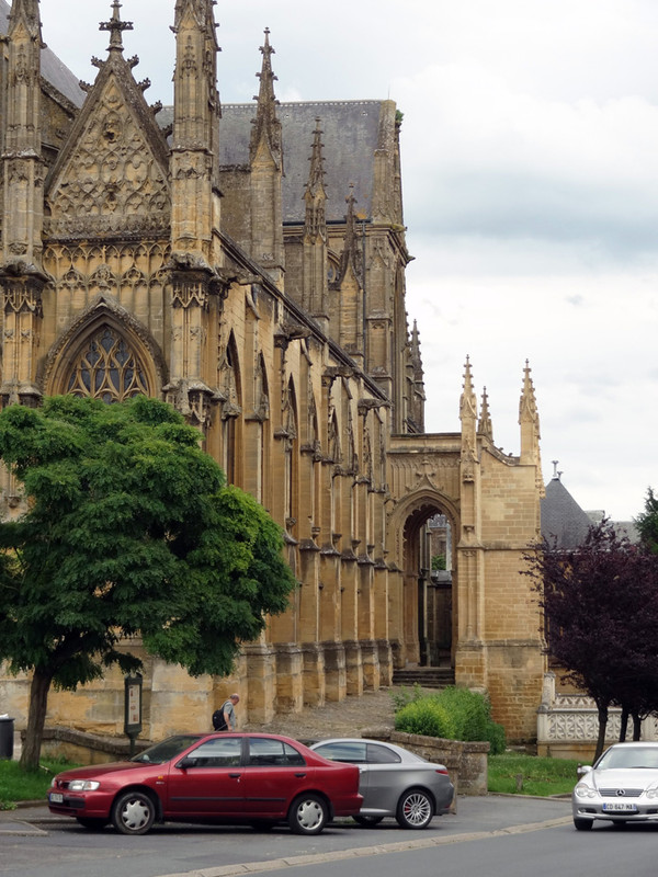 Basilique Notre-Dame d'Espérance  de Charleville-Mézières