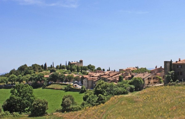 Beau village de  Tourtour