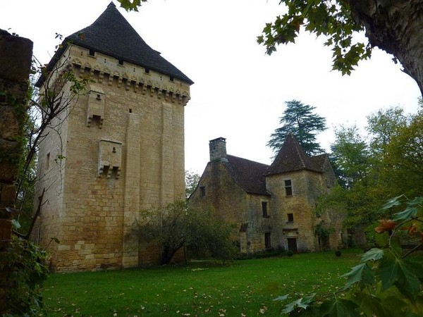 Beau village de Saint-Léon-sur-Vézère