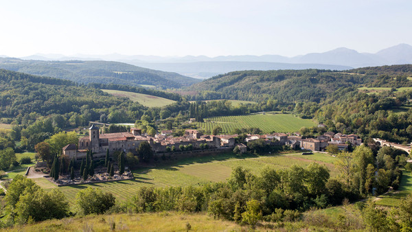 Beau village de Camon