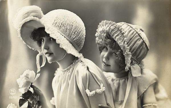 Carte victorienne enfants