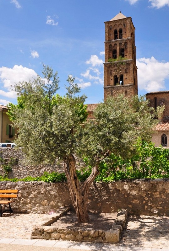   Beau village de Moustiers-Sainte-Marie