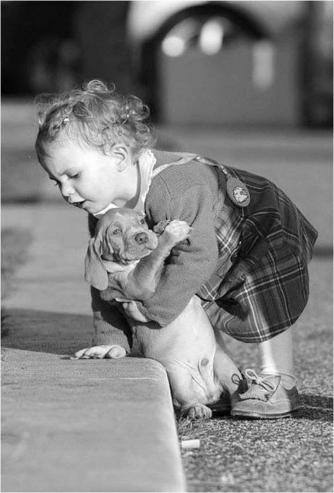 Enfants en noir et blanc