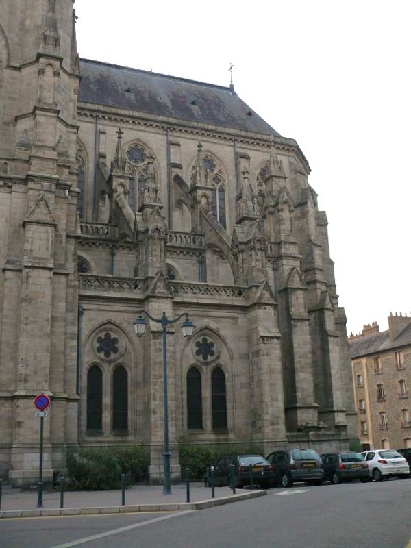 Basilique Notre-Dame-de-Bonne-Nouvelle 