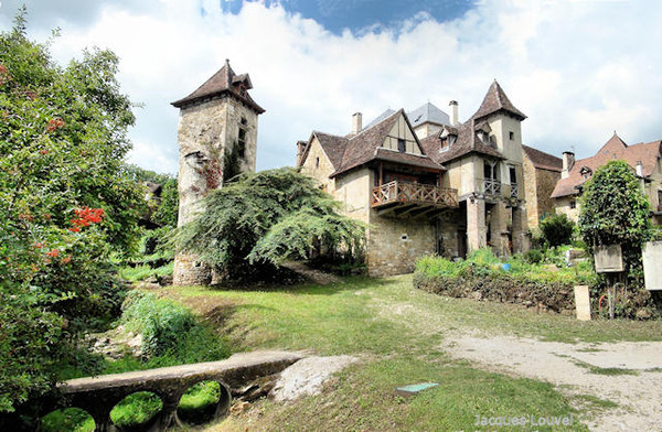 Beau  village de Carennac