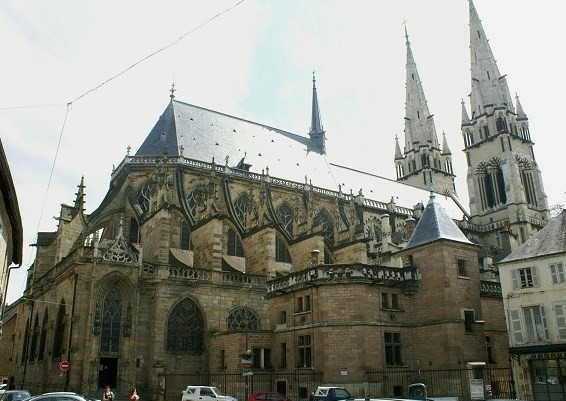 Cathédrale Notre-Dame-de-l'Annonciation de Moulins