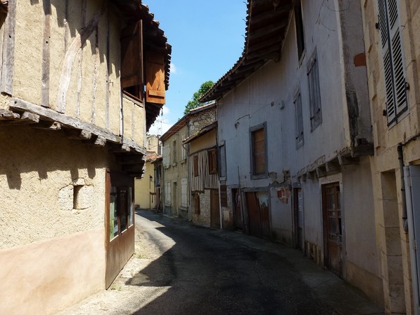 Beau village de Sarrant