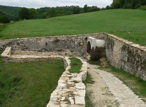 Beau village de Saint-Amand-de-Coly