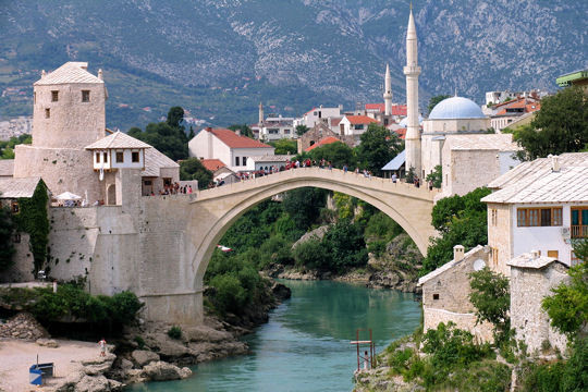  Le vieux pont  "Stari Most" - Bosnie Herzégovine