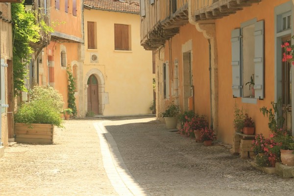 Beau village de Sarrant