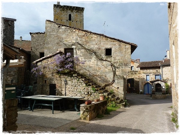 Beau village Cardaillac