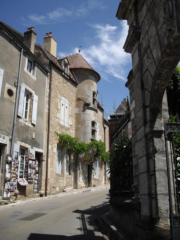 Beau village de Vézelay