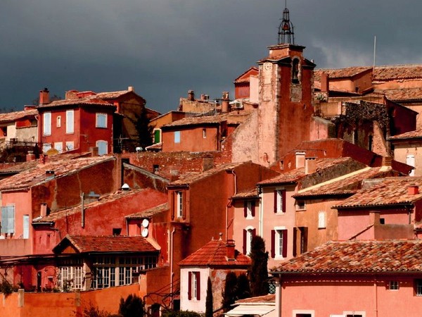 Beau village de Roussillon