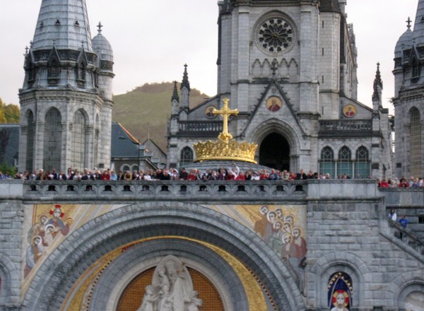 Lourdes- La Basilique  de l'Immaculée Conception 