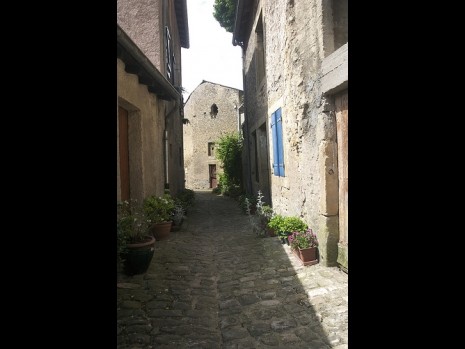 Beau village de Rodemack