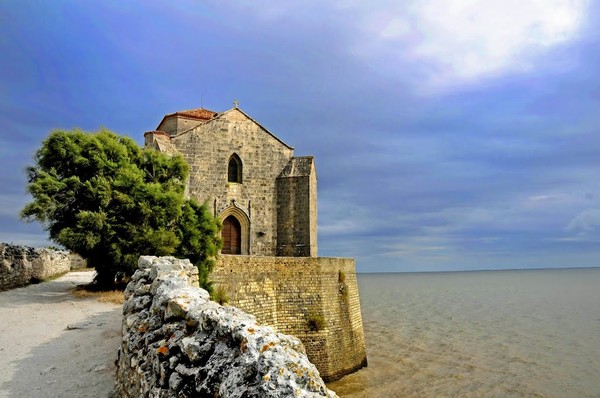 Beau village de Talmont-sur Gironde