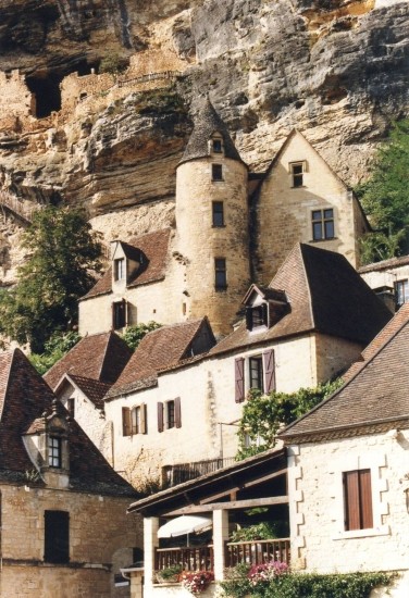 Beau village de La Roque-Gageac