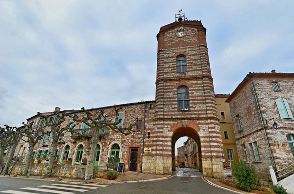 Beau village d'Auvillar