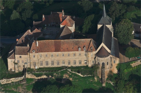 Beau village de Saint-Benoît-du-Sault